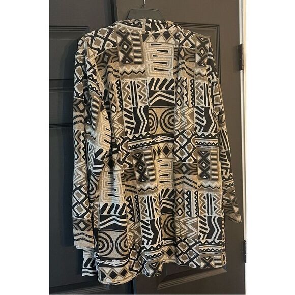 MULTIPLES Women's Long Sleeves Open Front Jacket and Tank Two-Piece Set - Picture 5 of 7